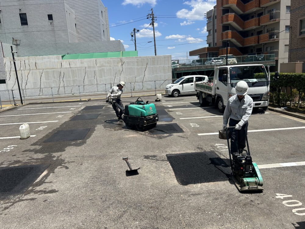 施工中